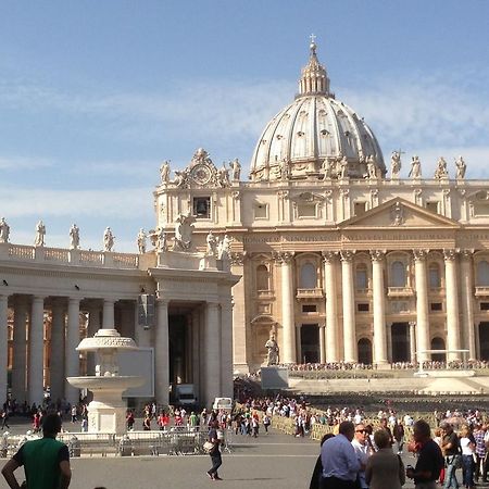 Apartament Una Notte Ai Musei Vaticani Rzym Zewnętrze zdjęcie