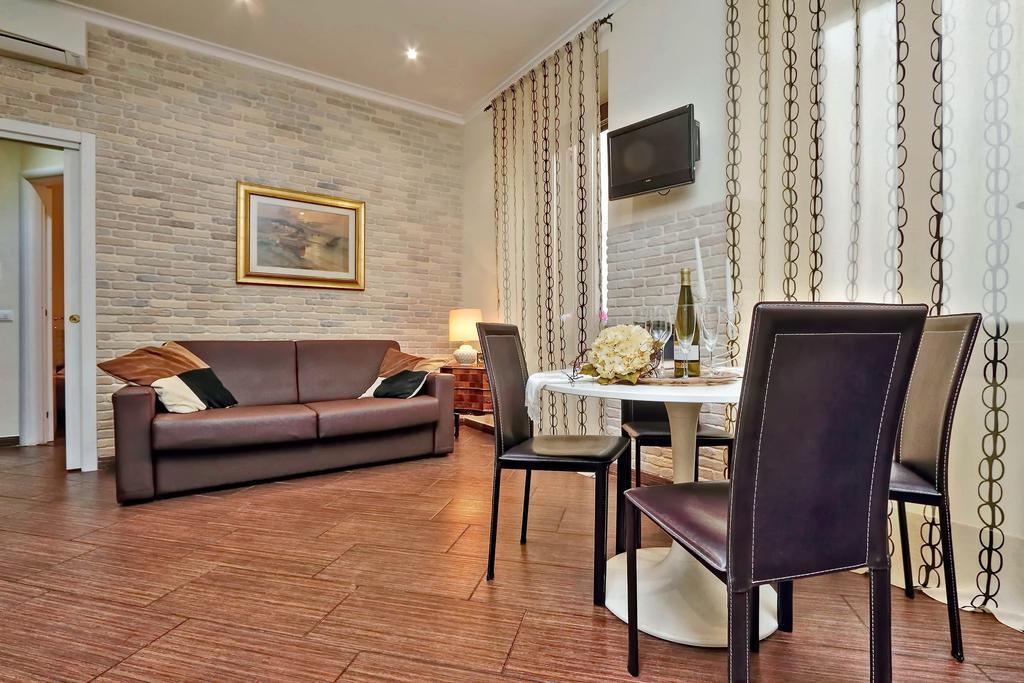 Apartament Una Notte Ai Musei Vaticani Rzym Pokój zdjęcie
